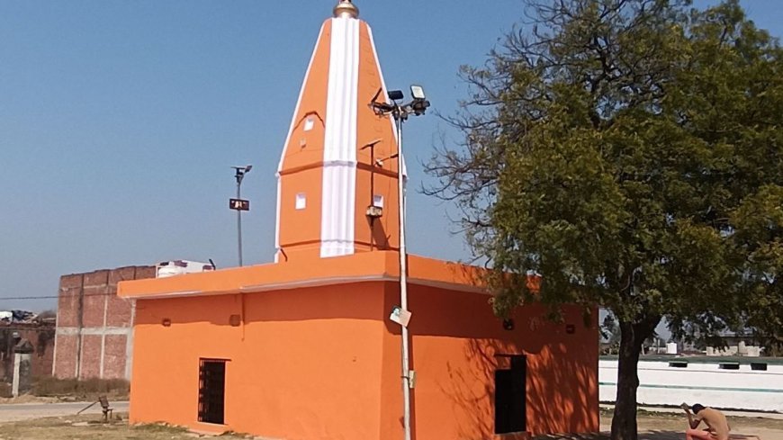 Muniswar Mandir – Ancient Shiva Temple in the City